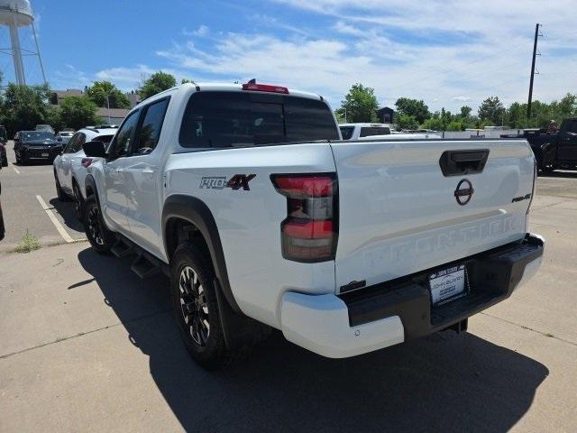 2024 Nissan Frontier Vehicle Photo in ENGLEWOOD, CO 80113-6708