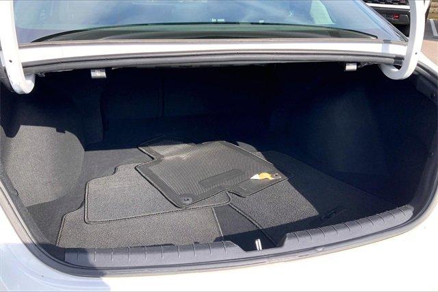 2022 Kia K5 Vehicle Photo in KANSAS CITY, MO 64114-4502