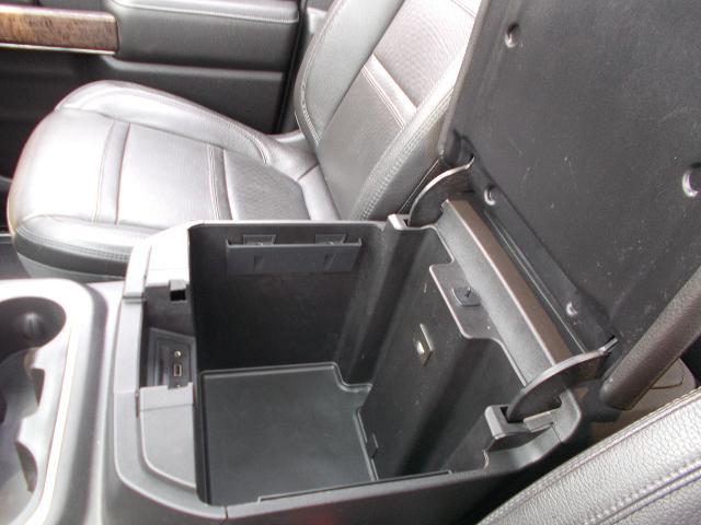 2023 GMC Sierra 2500 HD Vehicle Photo in LOWELL, MA 01852-4336