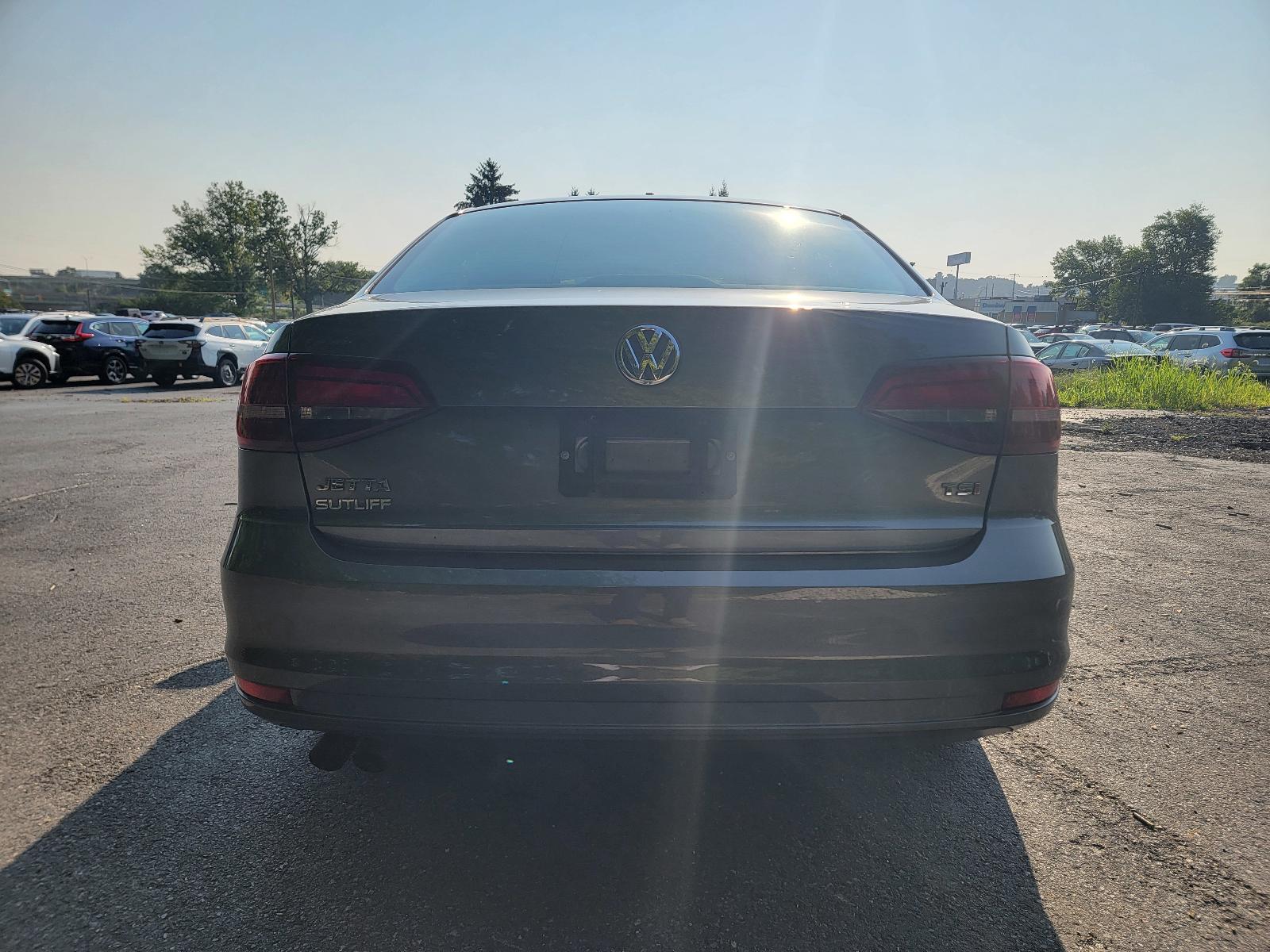 2016 Volkswagen Jetta Sedan Vehicle Photo in Harrisburg, PA 17111