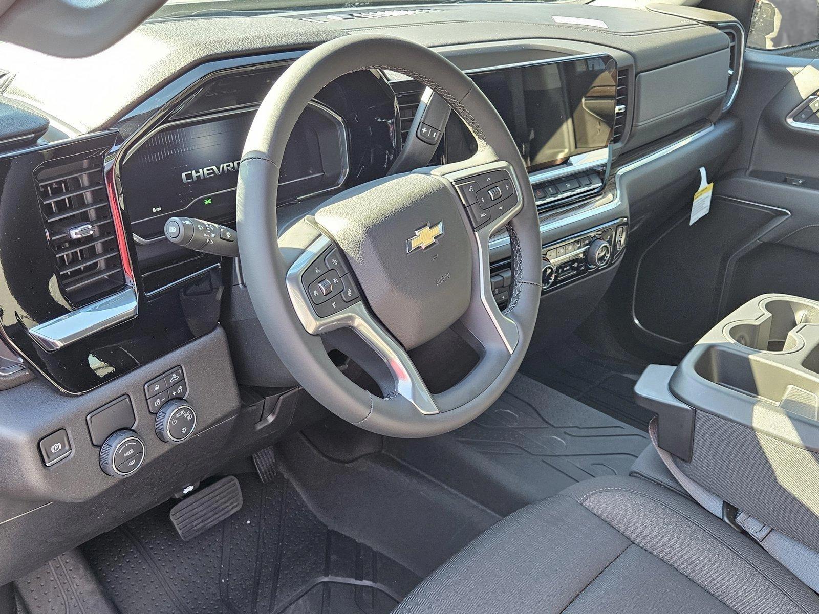 2025 Chevrolet Silverado 1500 Vehicle Photo in GREENACRES, FL 33463-3207