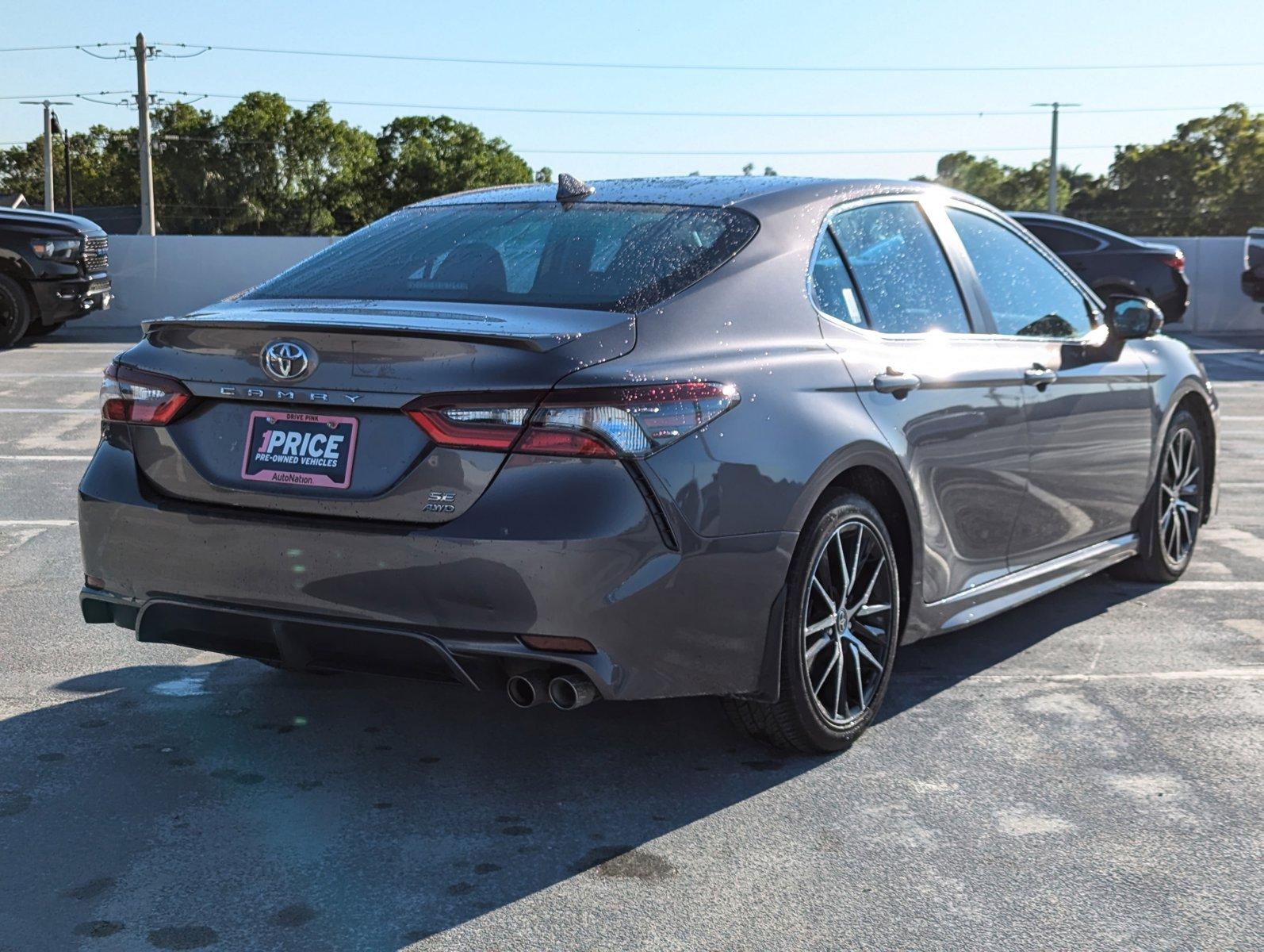 2022 Toyota Camry Vehicle Photo in Ft. Myers, FL 33907