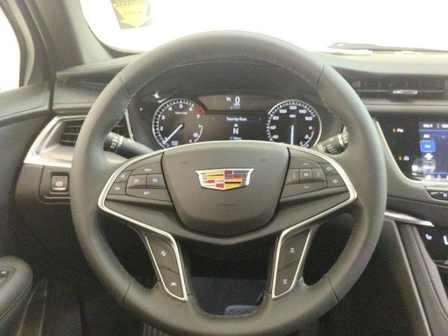 2025 Cadillac XT5 Vehicle Photo in PINEVILLE, NC 28134-8495