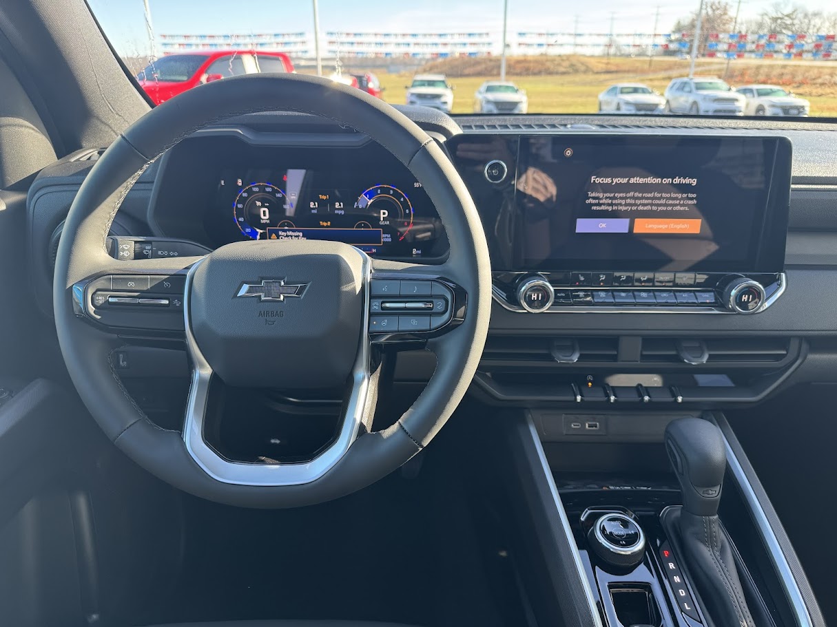 2025 Chevrolet Colorado Vehicle Photo in BOONVILLE, IN 47601-9633