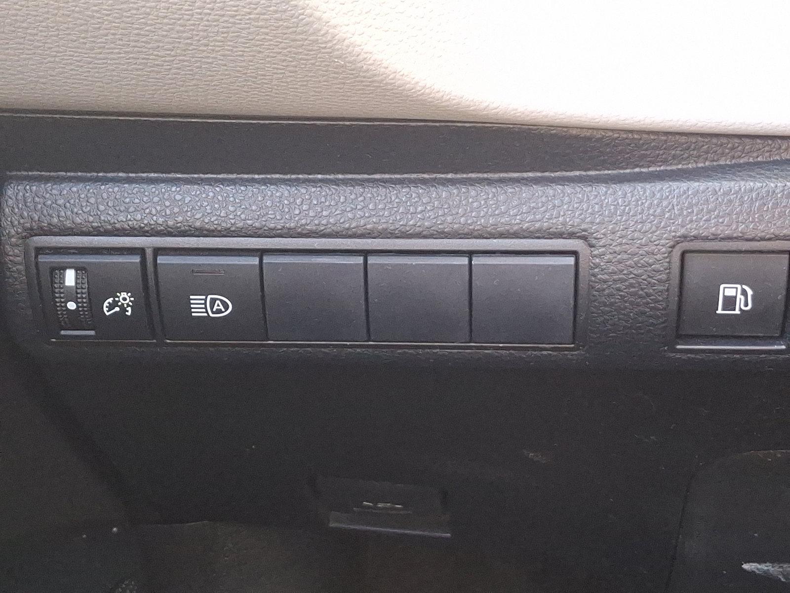 2021 Toyota Corolla Vehicle Photo in Trevose, PA 19053