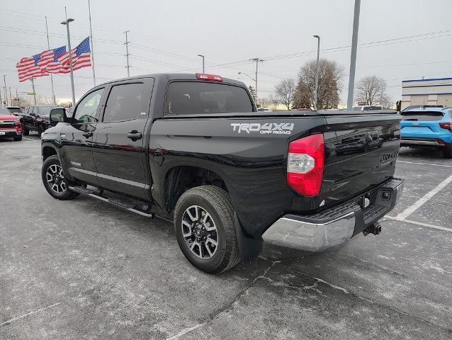 2018 Toyota Tundra 4WD Vehicle Photo in GREEN BAY, WI 54304-5303