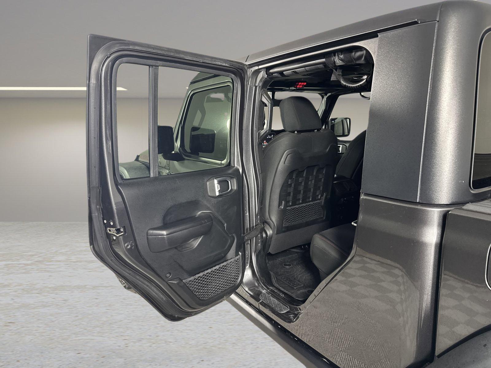 2020 Jeep Gladiator Vehicle Photo in GEORGETOWN, TX 78626-7508