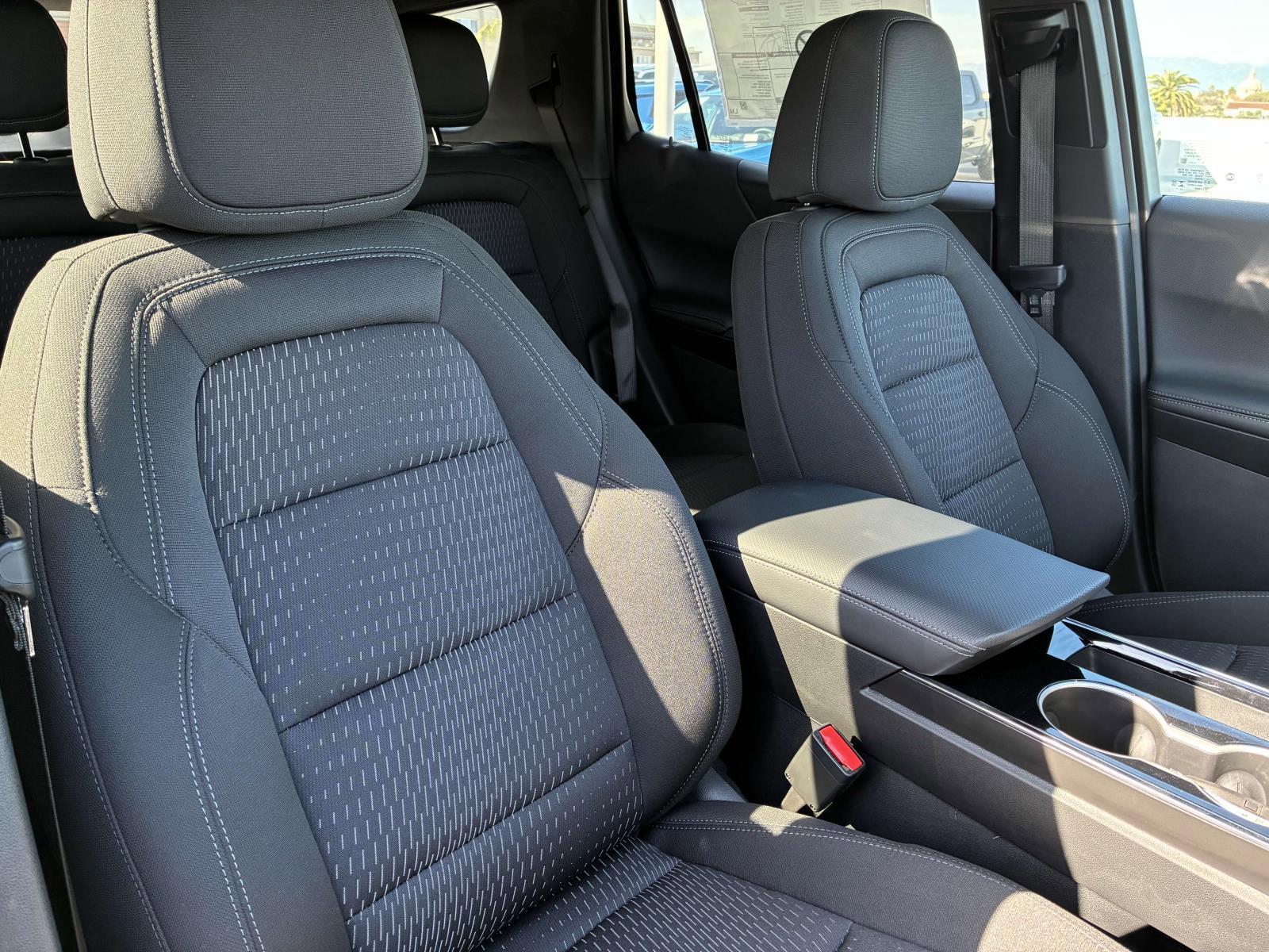 2025 Chevrolet Equinox Vehicle Photo in LOS ANGELES, CA 90007-3794