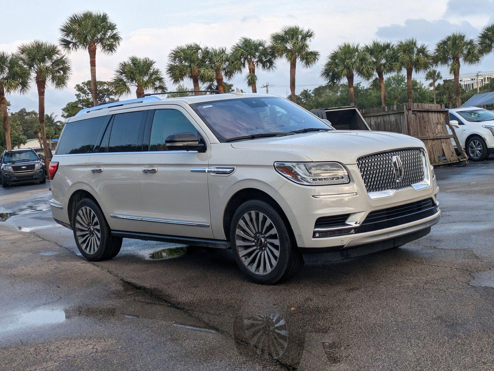 2019 Lincoln Navigator Vehicle Photo in Panama City, FL 32401