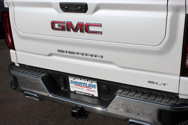 2025 GMC Sierra 1500 Vehicle Photo in AURORA, CO 80012-4011
