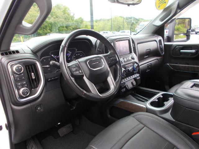 2021 GMC Sierra 2500 HD Vehicle Photo in LOWELL, MA 01852-4336