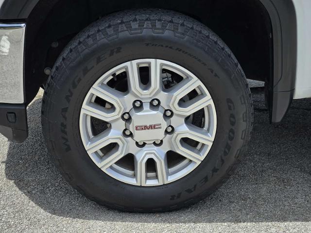 2022 GMC Sierra 2500 HD Vehicle Photo in DENTON, TX 76210-9321