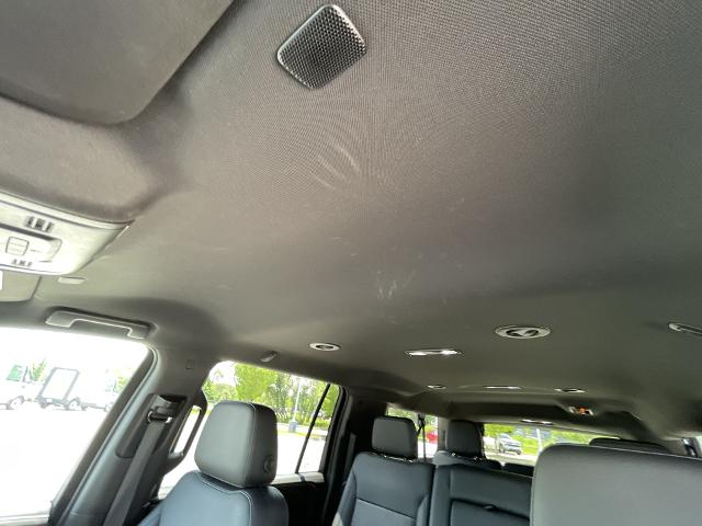 2021 Chevrolet Suburban Vehicle Photo in BENTONVILLE, AR 72712-4322