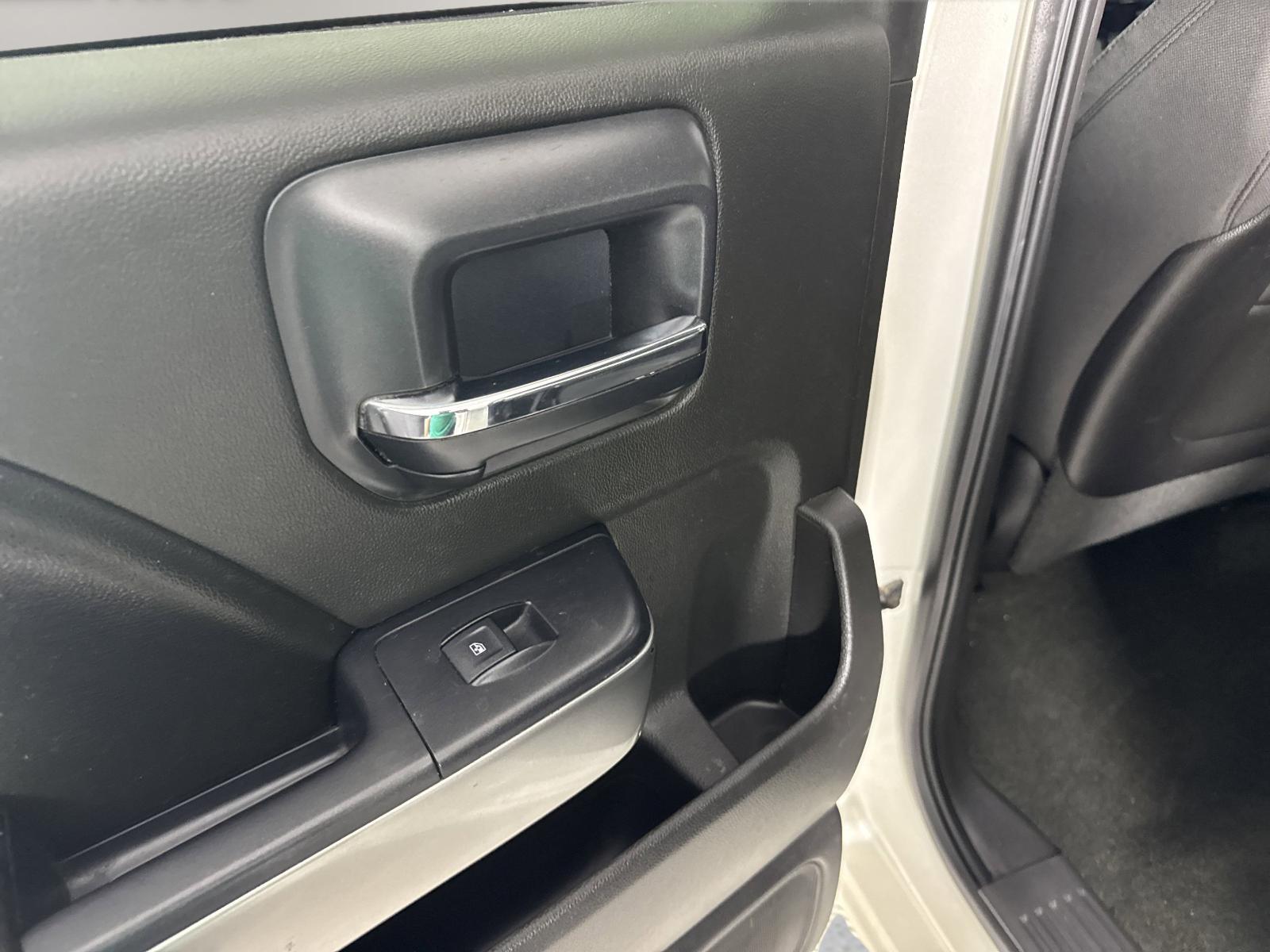 2015 Chevrolet Silverado 1500 Vehicle Photo in GEORGETOWN, TX 78626-7508