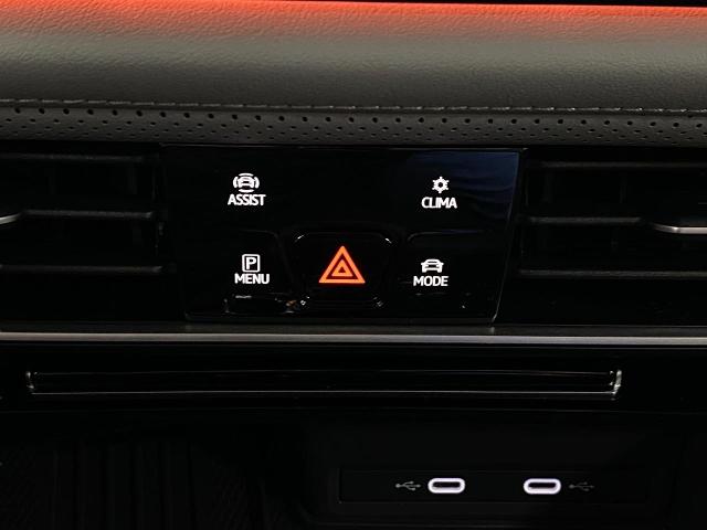 2025 Volkswagen Atlas Vehicle Photo in Appleton, WI 54913