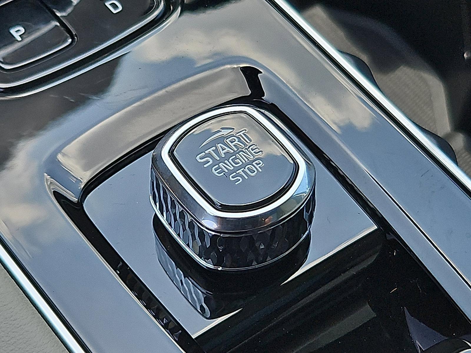 2026 Volvo XC90 Plug-In Hybrid Vehicle Photo in Trevose, PA 19053