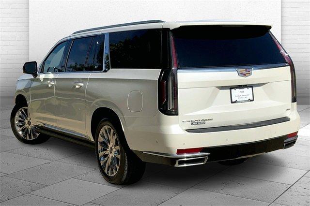 2022 Cadillac Escalade ESV Vehicle Photo in KANSAS CITY, MO 64114-4545