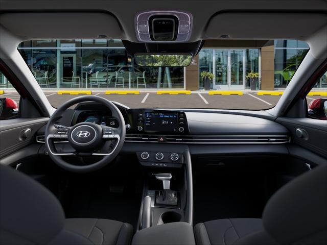2025 Hyundai ELANTRA Vehicle Photo in Peoria, IL 61615