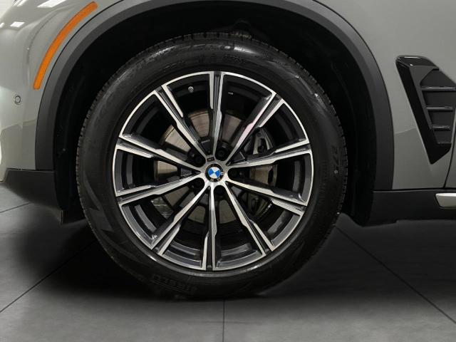2025 BMW X5 xDrive40i Vehicle Photo in Appleton, WI 54913