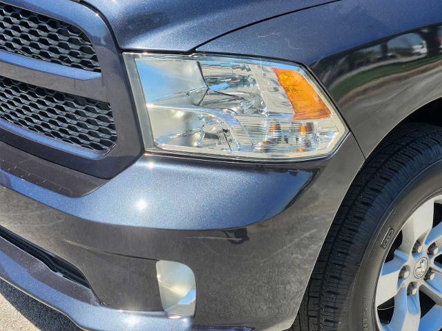 2018 Ram 1500 Vehicle Photo in DENTON, TX 76210-9321