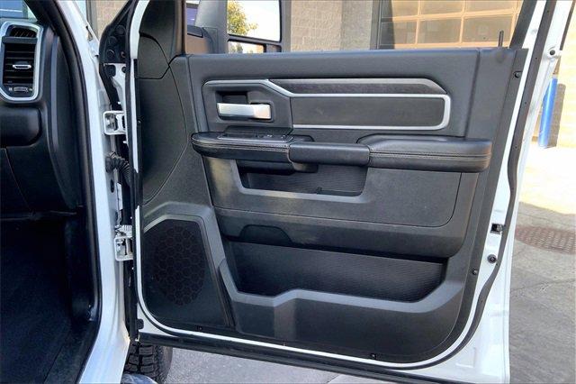 2024 Ram 2500 Vehicle Photo in KANSAS CITY, MO 64114-4545