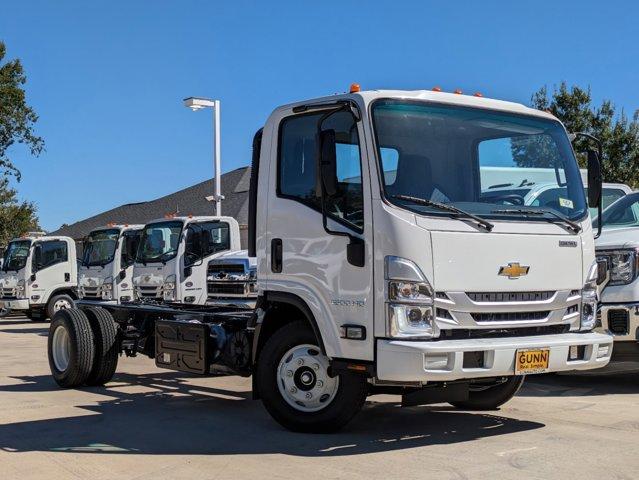 2024 Chevrolet 4500 HD LCF Diesel Vehicle Photo in SELMA, TX 78154-1460