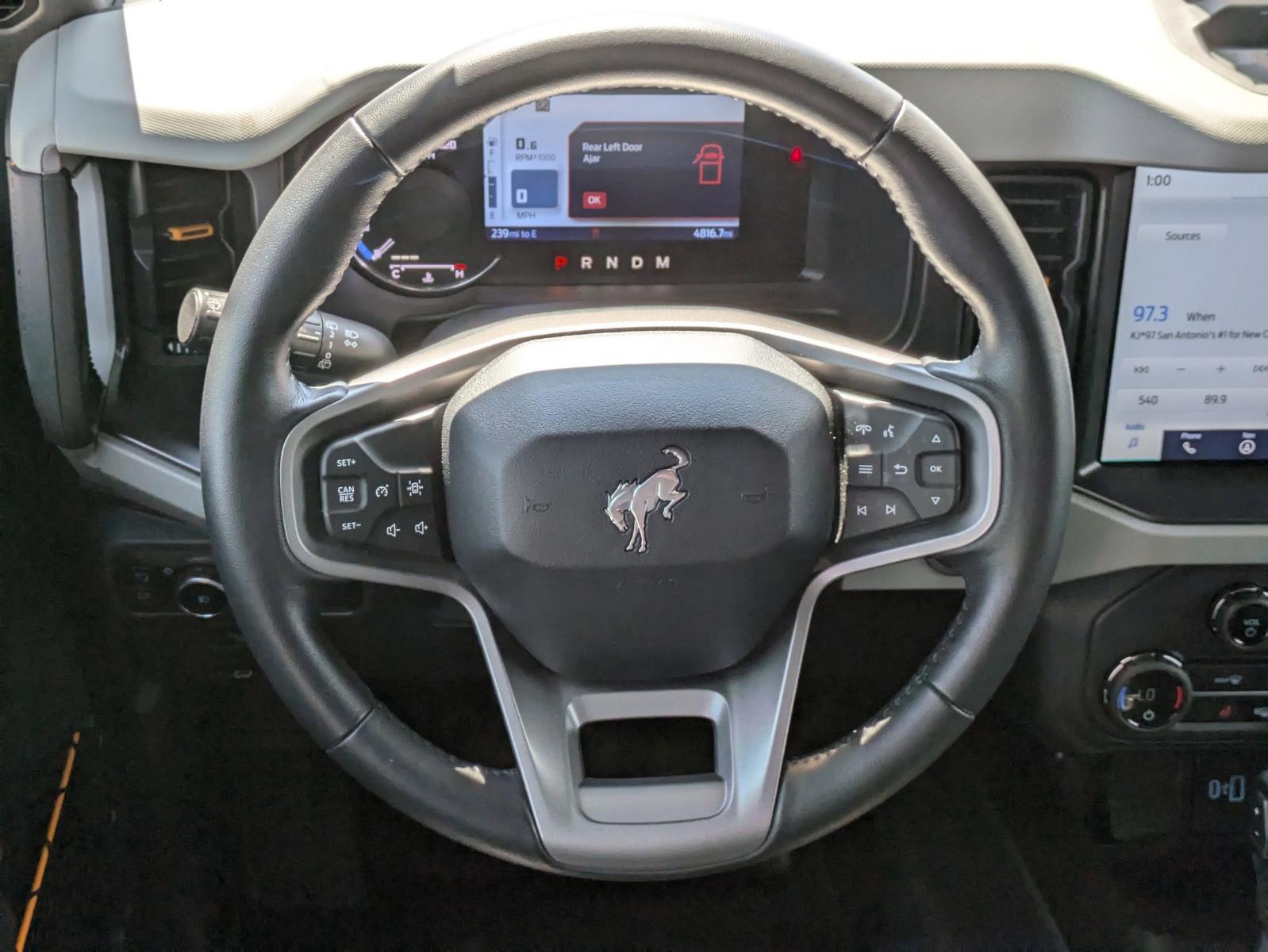 2023 Ford Bronco Vehicle Photo in Seguin, TX 78155