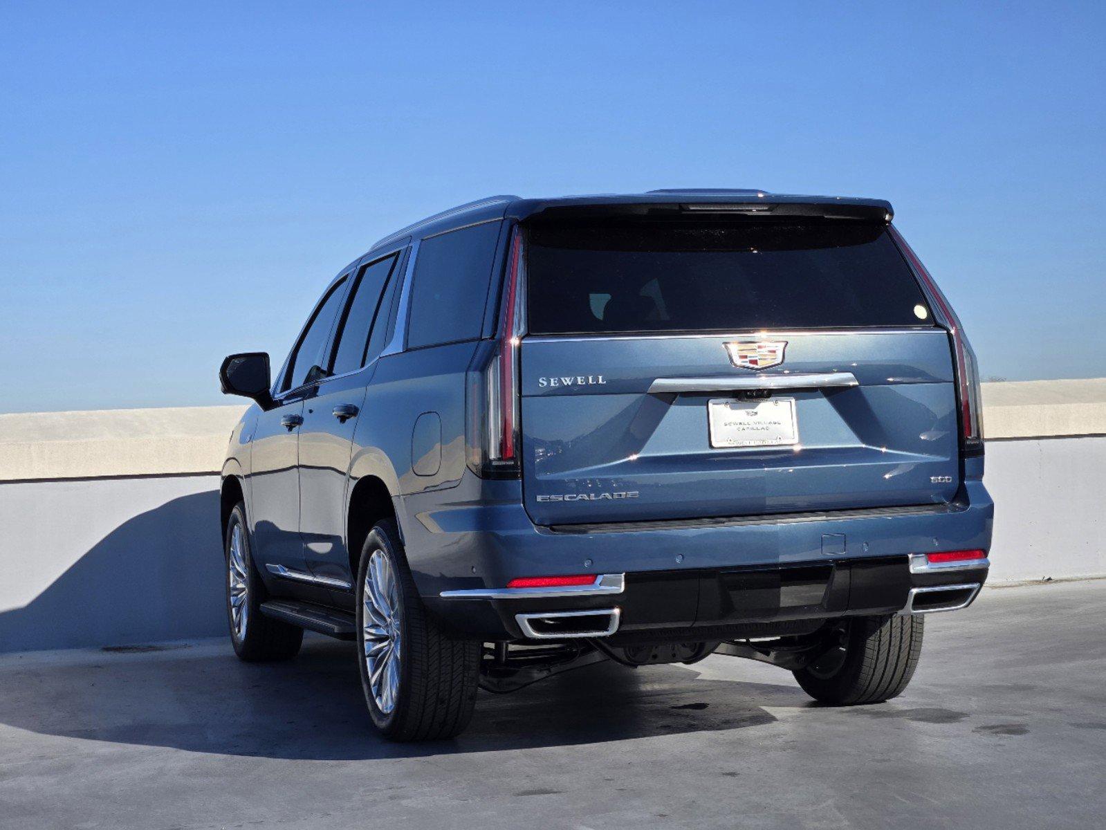 2025 Cadillac Escalade Vehicle Photo in DALLAS, TX 75209-3095