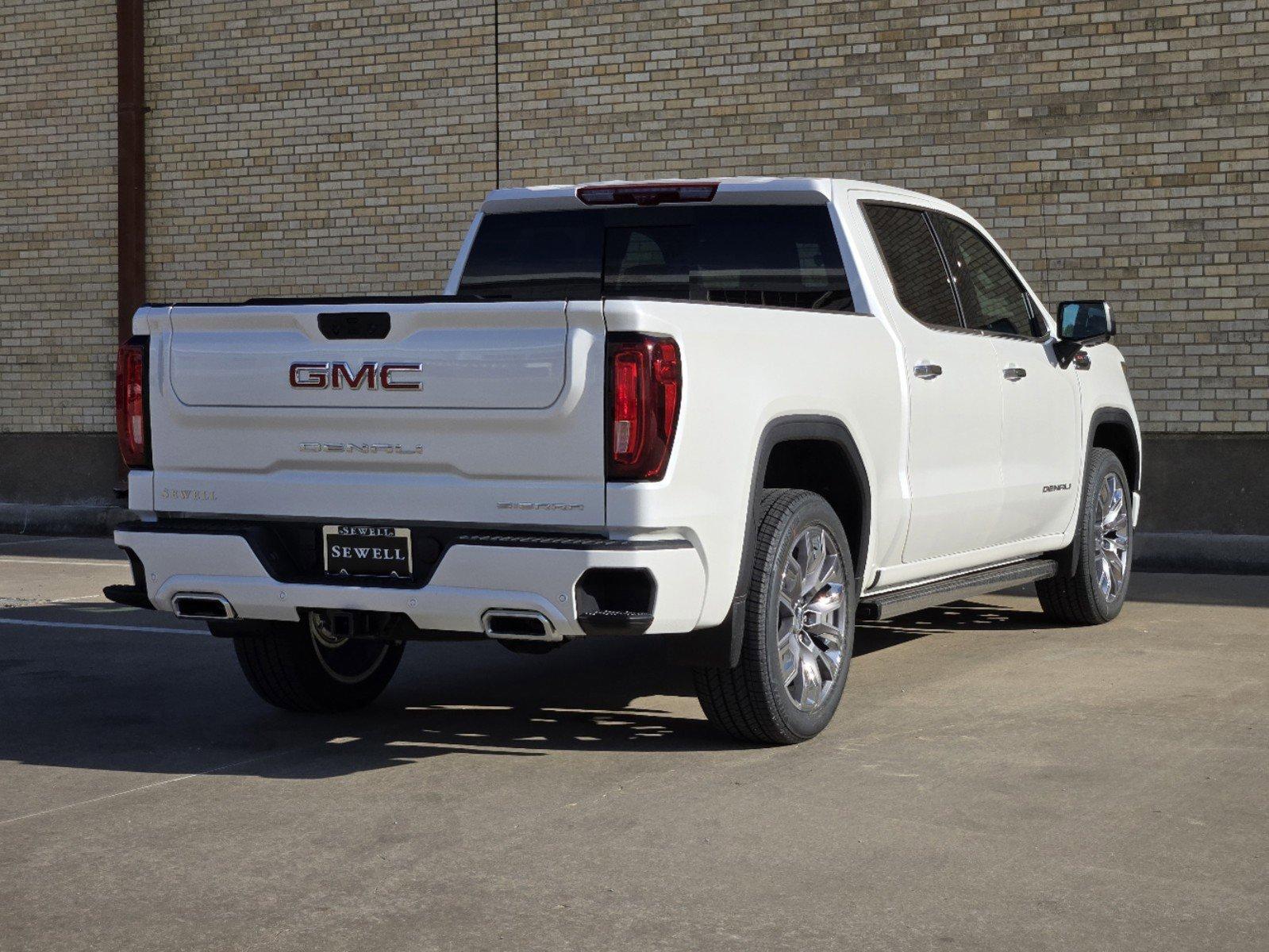 2025 GMC Sierra 1500 Vehicle Photo in DALLAS, TX 75209-3016