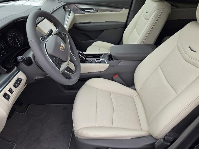 2025 Cadillac XT5 Vehicle Photo in Oklahoma City, OK 73114