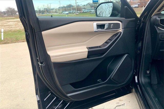 2020 Ford EXPLORER Vehicle Photo in KANSAS CITY, MO 64114-4502