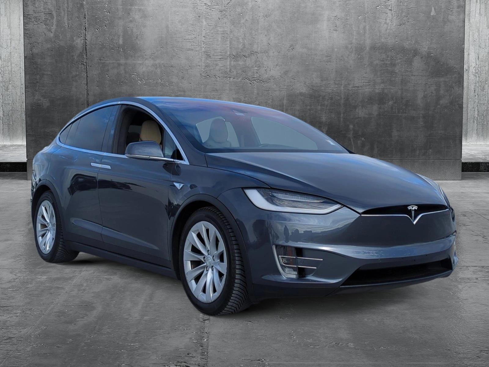 2016 Tesla Model X Vehicle Photo in Ft. Myers, FL 33907