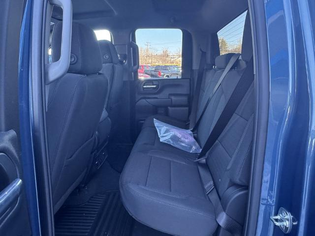 2025 Chevrolet Silverado 2500 HD Vehicle Photo in GARDNER, MA 01440-3110