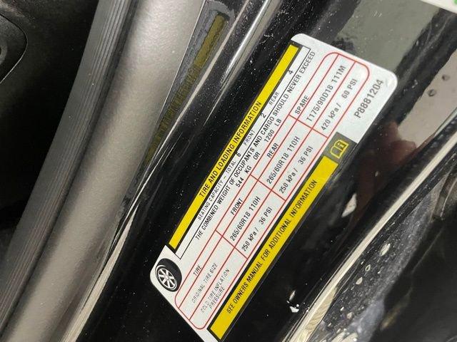 2023 Jeep Grand Cherokee L Vehicle Photo in PHOENIX, AZ 85014-3381