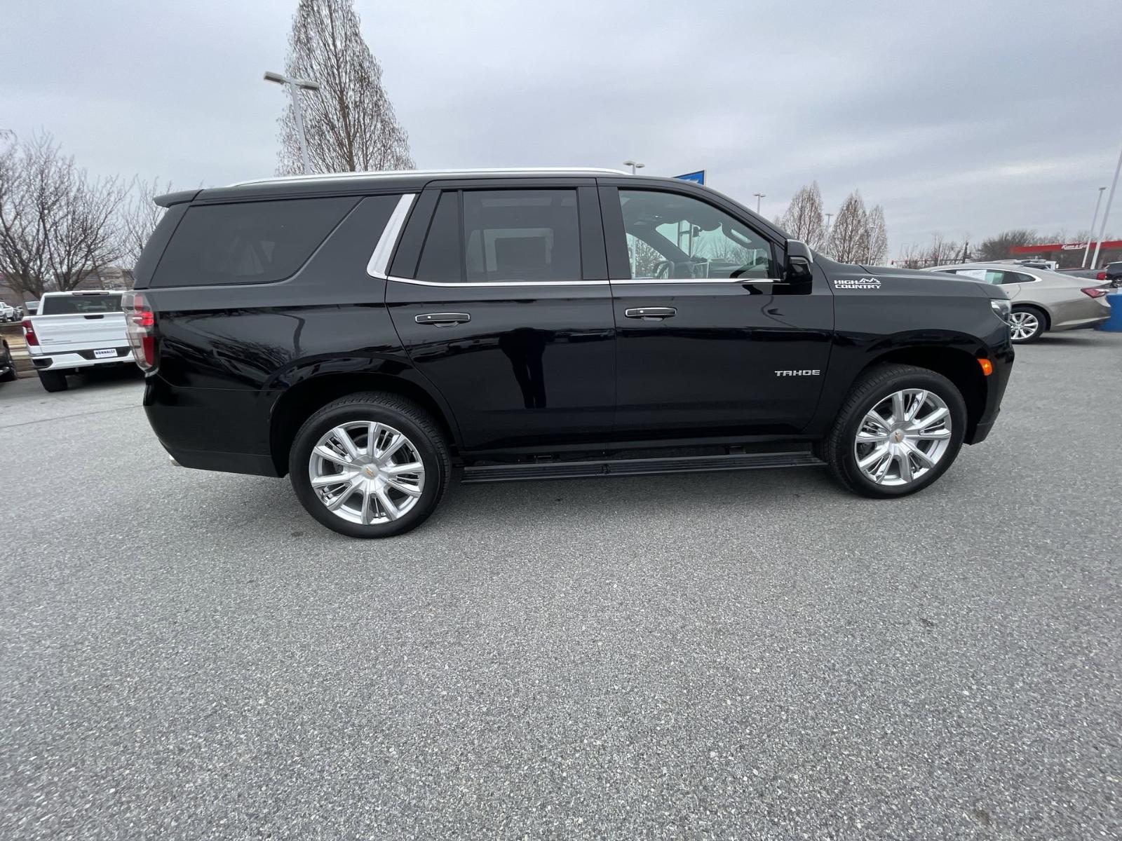 2024 Chevrolet Tahoe Vehicle Photo in BENTONVILLE, AR 72712-4322