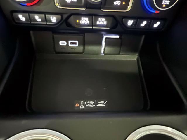 2021 Chevrolet Tahoe Vehicle Photo in Roslyn, NY 11576