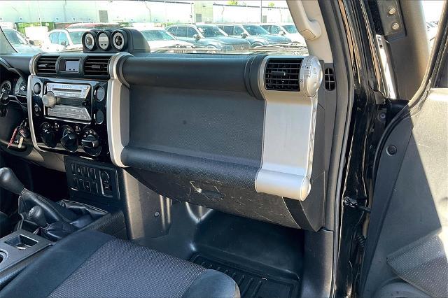 2008 Toyota FJ Cruiser Vehicle Photo in Grapevine, TX 76051