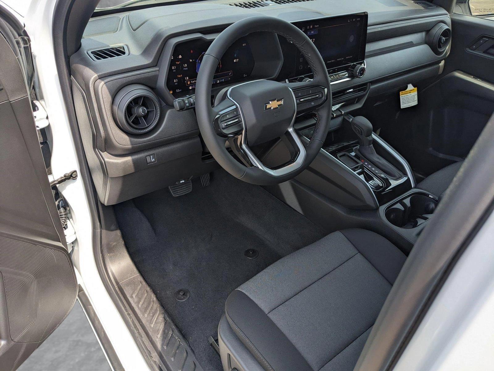 2025 Chevrolet Colorado Vehicle Photo in HOUSTON, TX 77034-5009