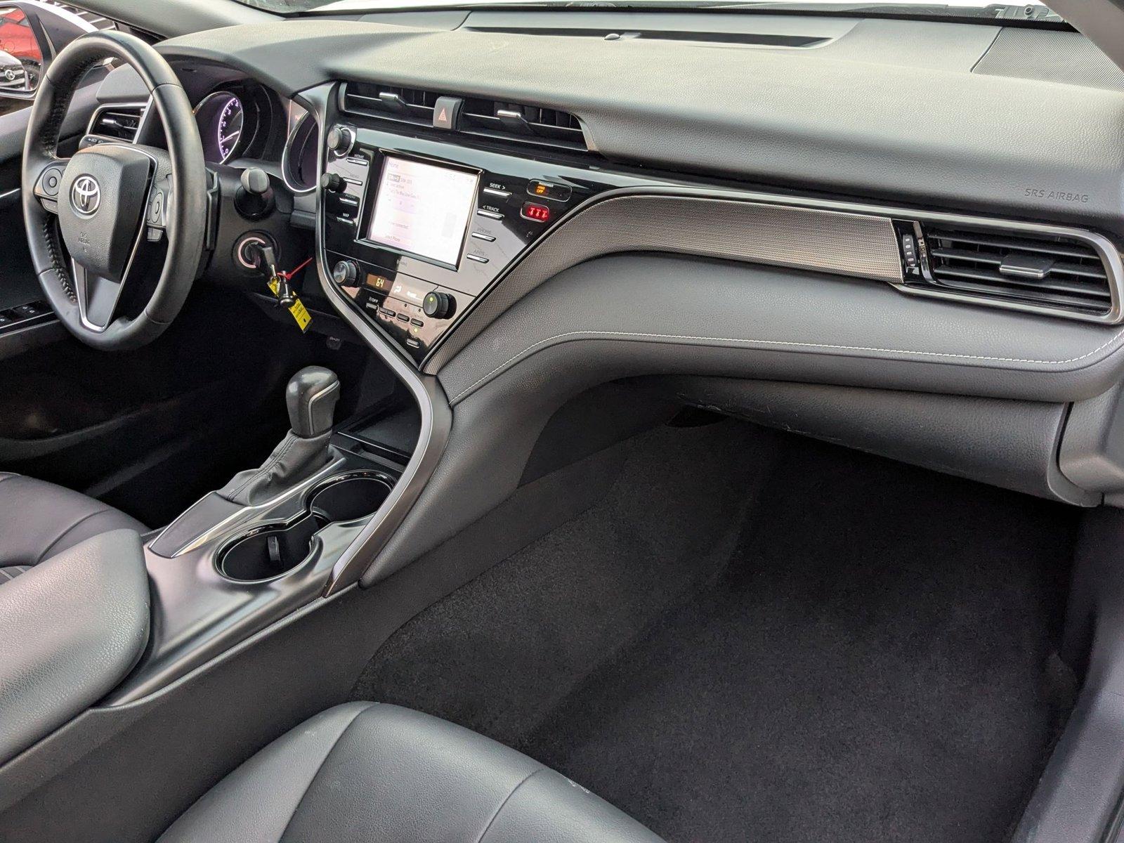 2020 Toyota Camry Vehicle Photo in PEMBROKE PINES, FL 33024-6534