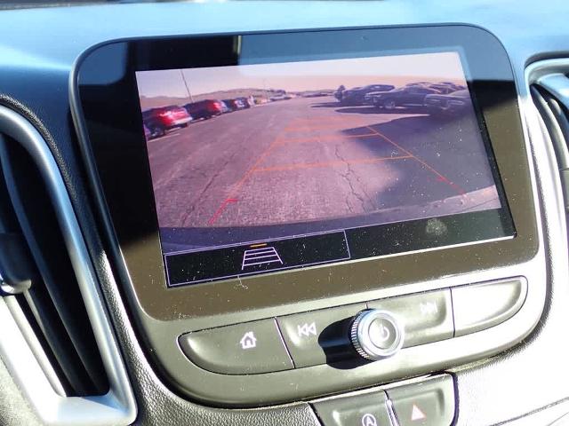 2021 Chevrolet Malibu Vehicle Photo in ZELIENOPLE, PA 16063-2910