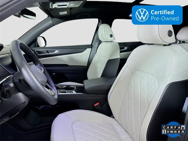 2024 Volkswagen Atlas Cross Sport Vehicle Photo in Puyallup, WA 98371