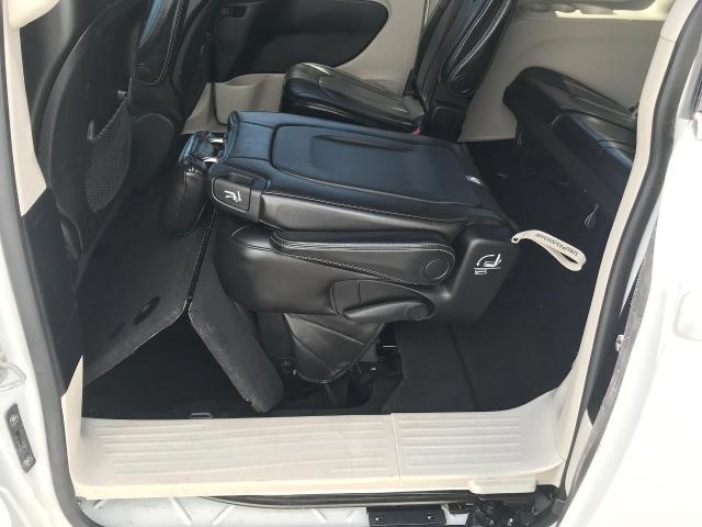 2020 Chrysler Voyager Vehicle Photo in MADISON, WI 53713-3220