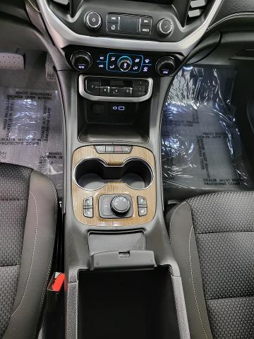 2023 GMC Acadia Vehicle Photo in NEENAH, WI 54956-2243