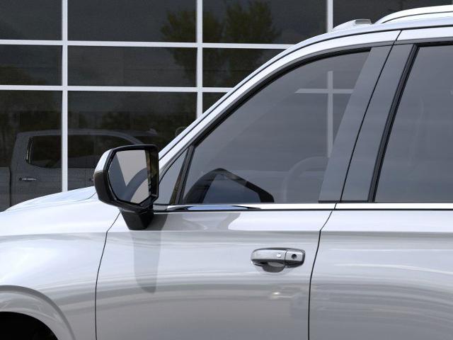2025 Chevrolet Tahoe Vehicle Photo in Roslyn, NY 11576