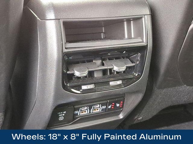 2023 Jeep Grand Cherokee Vehicle Photo in DANBURY, CT 06810-5034