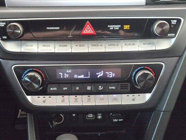 2019 Hyundai SONATA Vehicle Photo in Decatur, TX 76234