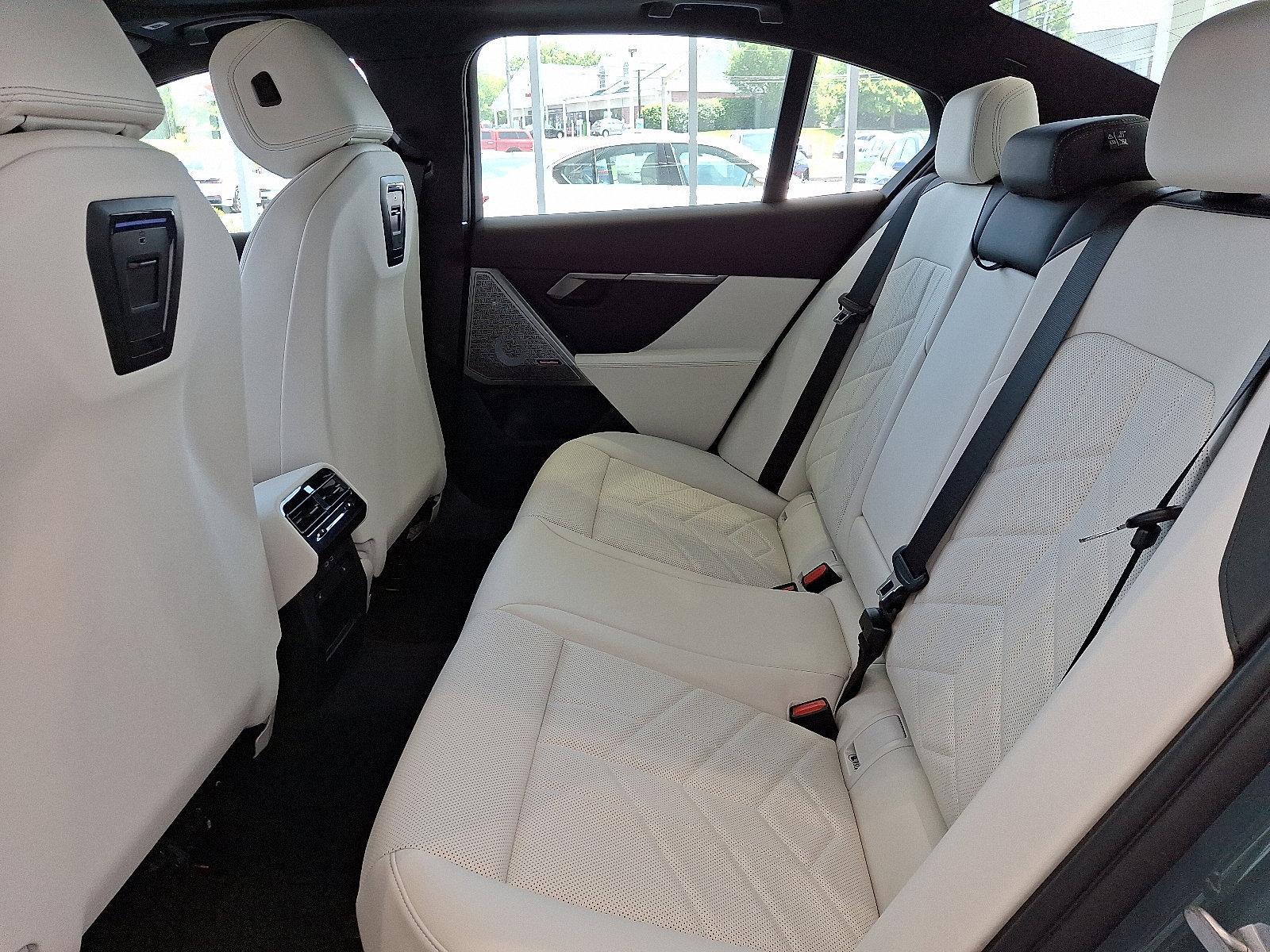 2025 BMW 530i xDrive Vehicle Photo in Lancaster, PA 17601