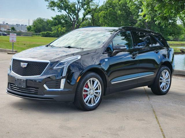 2022 Cadillac XT5 Vehicle Photo in DENTON, TX 76210-9321