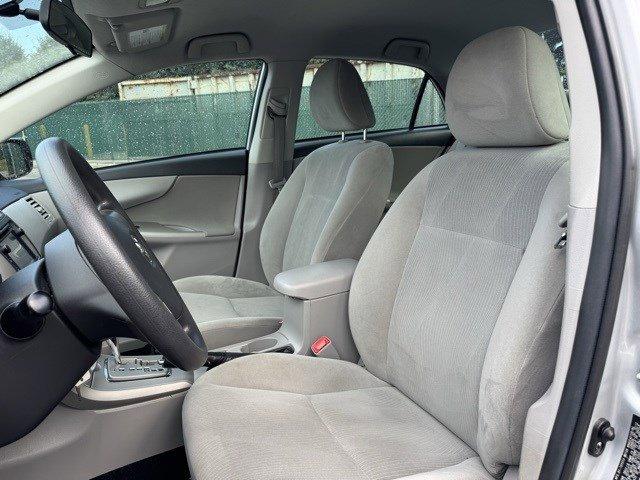2013 Toyota Corolla Vehicle Photo in Mechanicsburg, PA 17050-1707