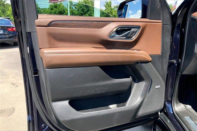 2023 Chevrolet Suburban Vehicle Photo in KANSAS CITY, MO 64114-4502